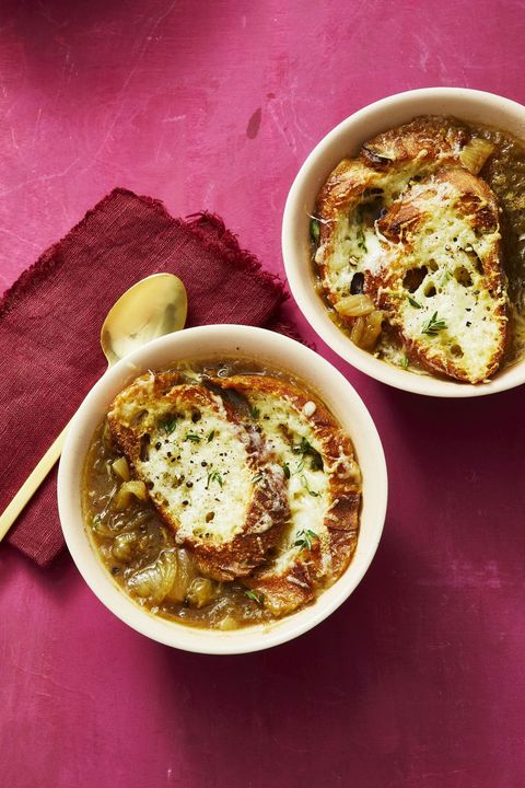 french onion soup in two small bowls
