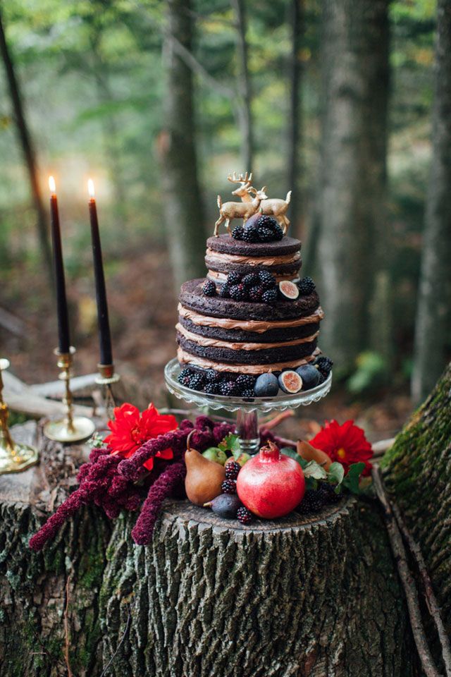 fall wedding cakes chocolate