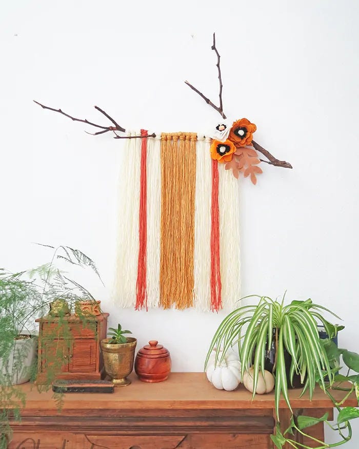 fall yarn wall hanging diy fall decor