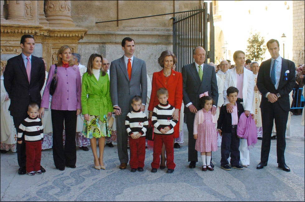 Familia Real misa de Pascua 2005