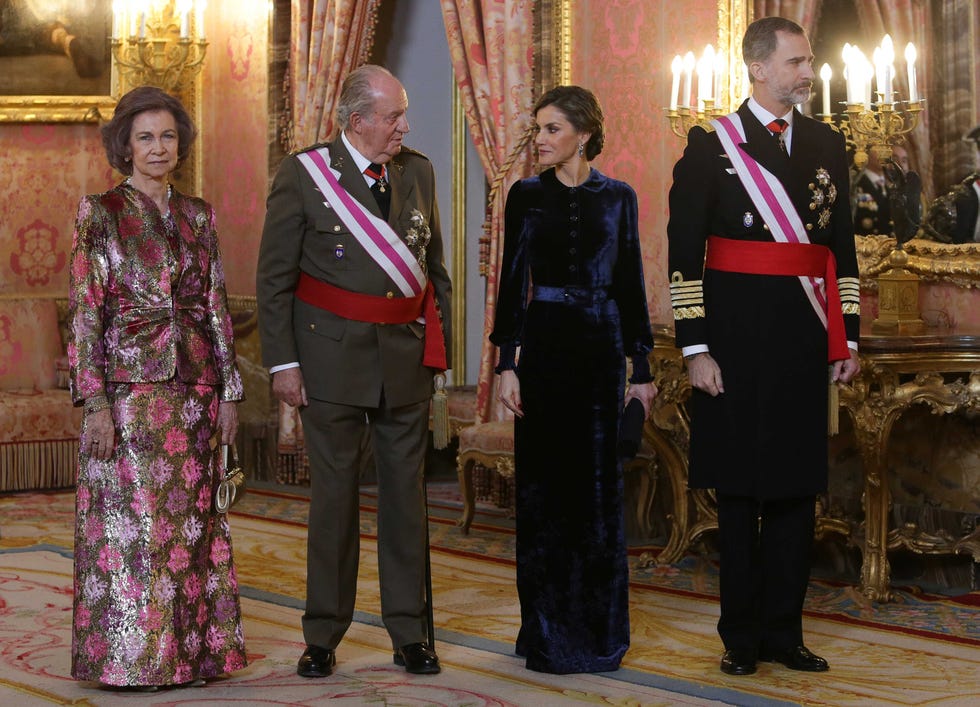La familia real durante la celebración de la Pascua Militar