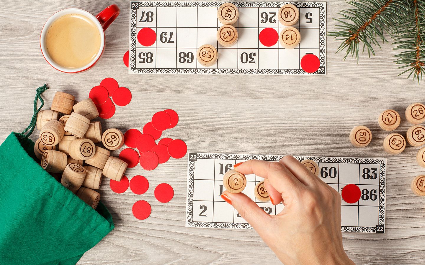 50 Super Fun Games to Play at Home as a Family