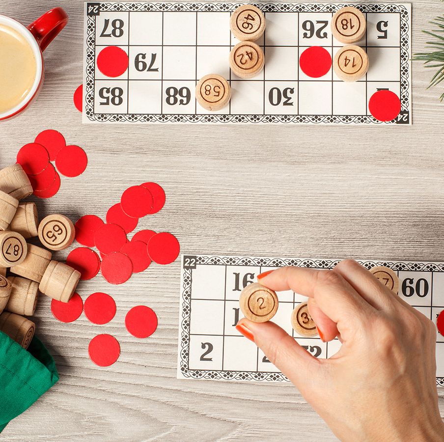 24 Best Games to Play with Friends at Home - Game Night Ideas