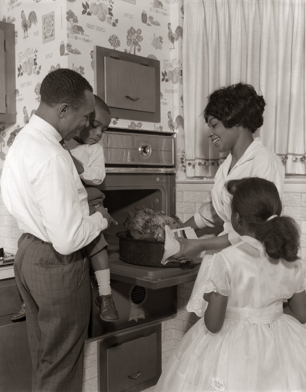 entertaining 1950s menu