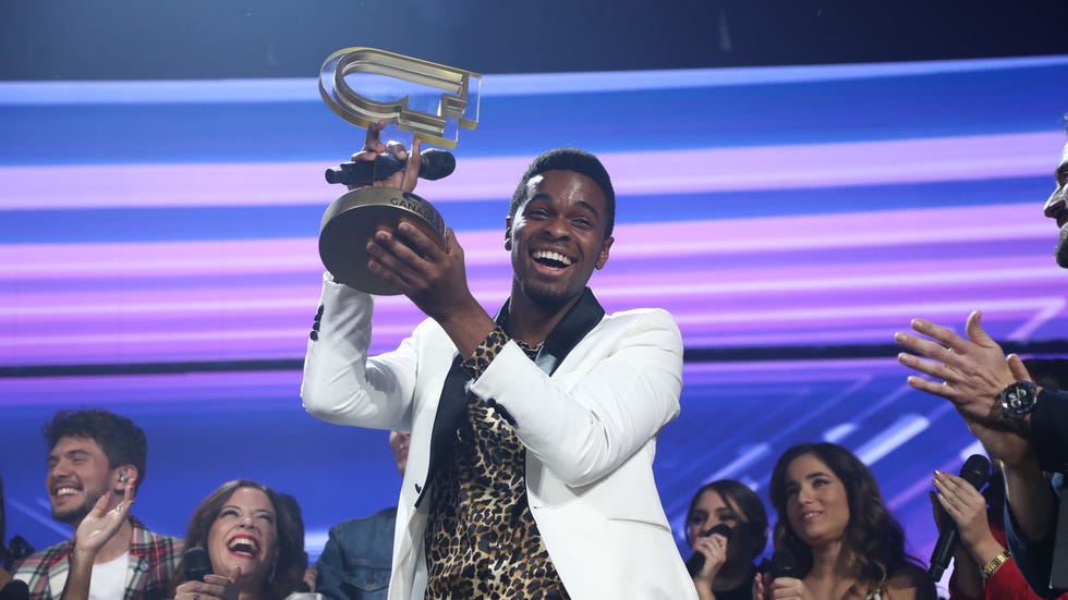 famous, ganador de ot 2018