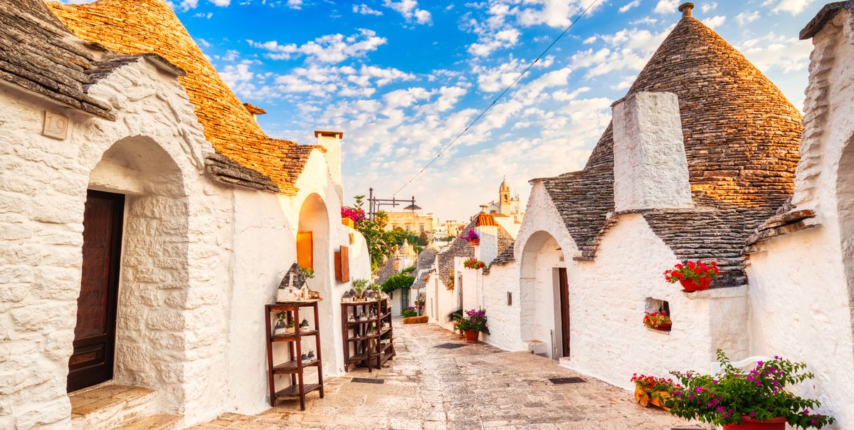 40 of the Most Beautiful Streets in the World That Will Stop You in Your Tracks