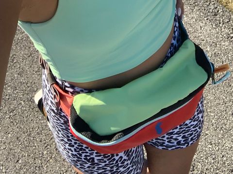 testing the best fanny packs