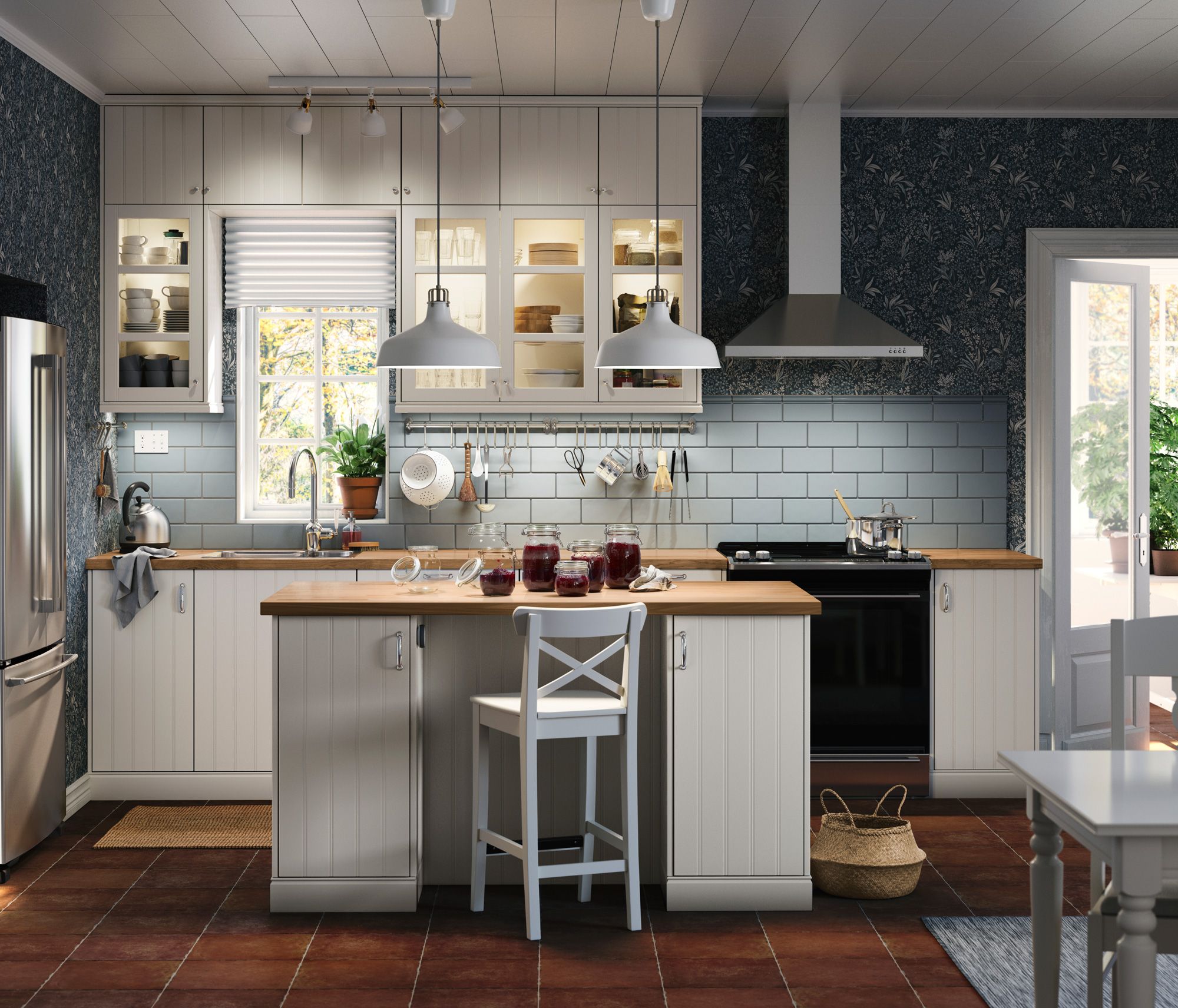 45 Farmhouse Kitchen Décor Ideas for a Stylishly Cozy Kitchen