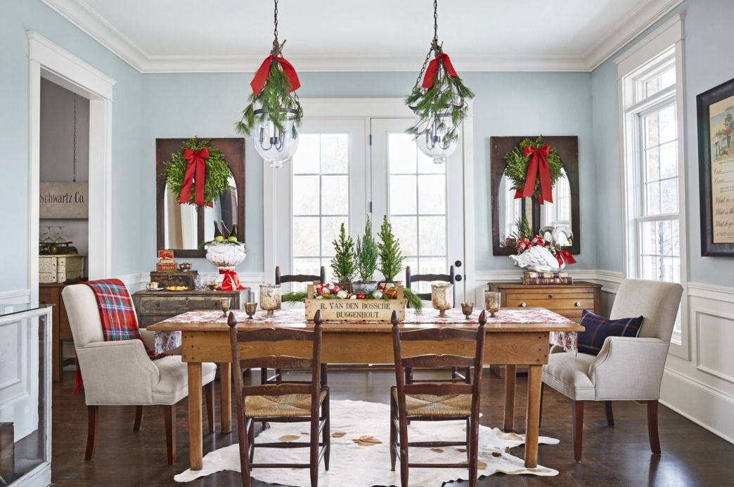 31 Farmhouse Christmas Decorating Ideas - DIY Holiday Decorating ...