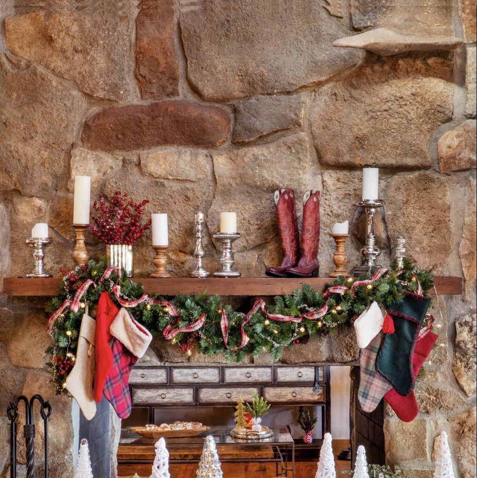 Mason Jar Christmas Tree - Country Design Style