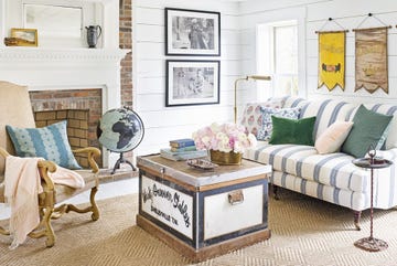 farmhouse style and decor ideas for a living room