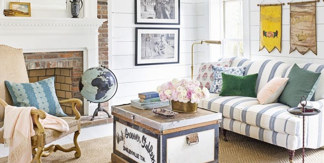 farmhouse style and decor ideas for a living room