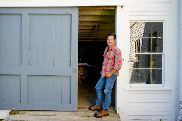 jonathan knight