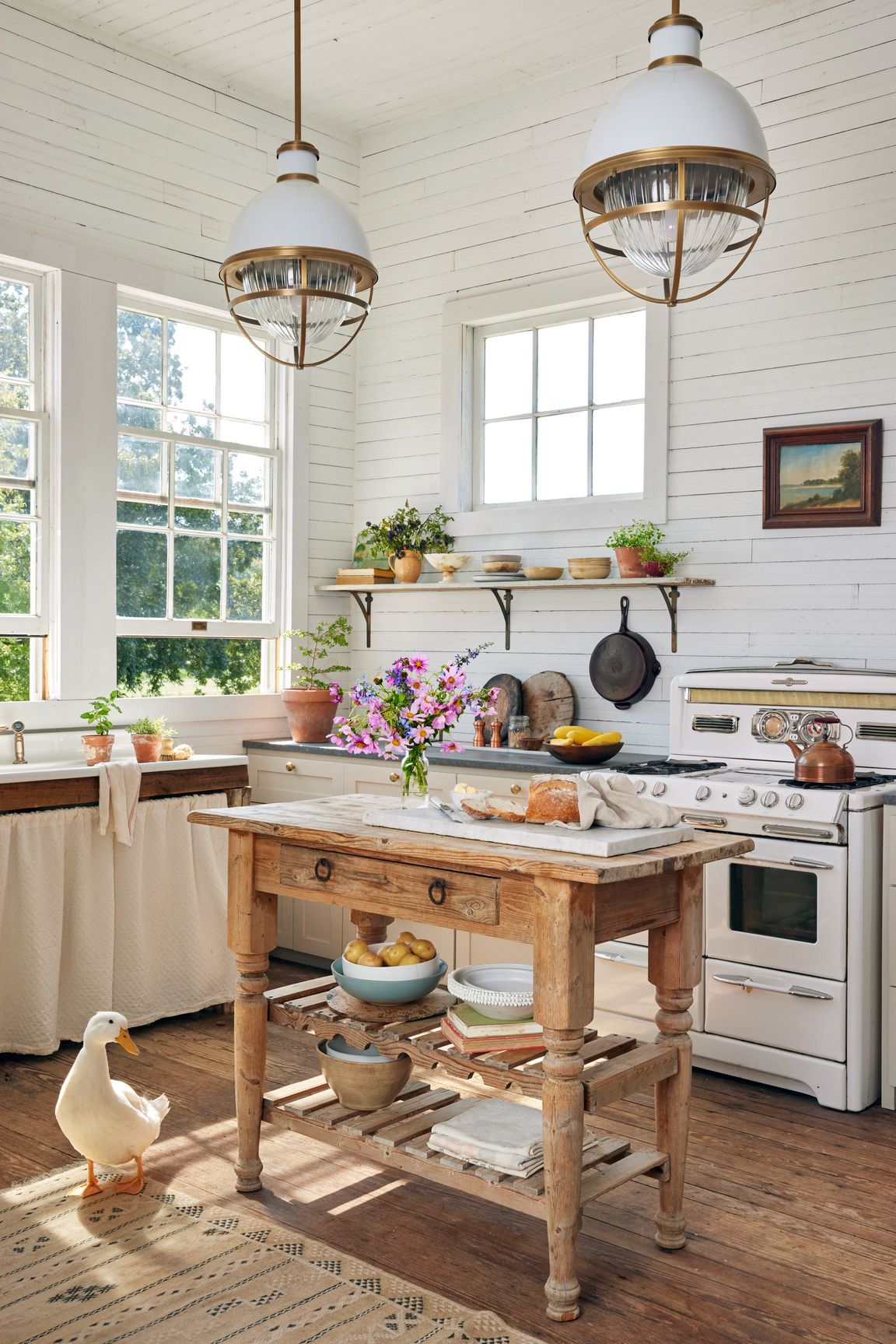20 Stunning Farmhouse Kitchen Ideas - Decomil