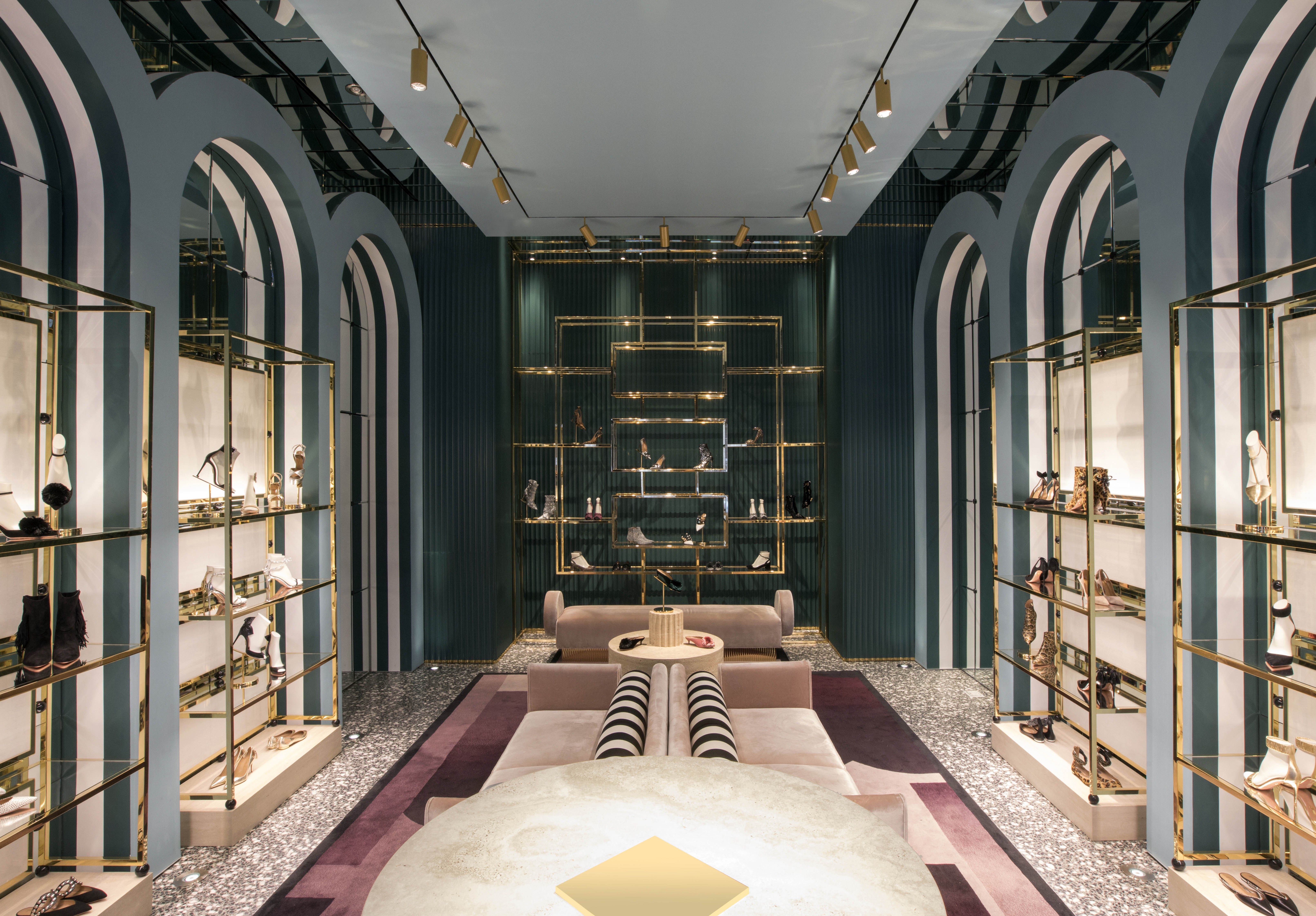 13 Best Store Interior Designs That Changed Fashion Forever