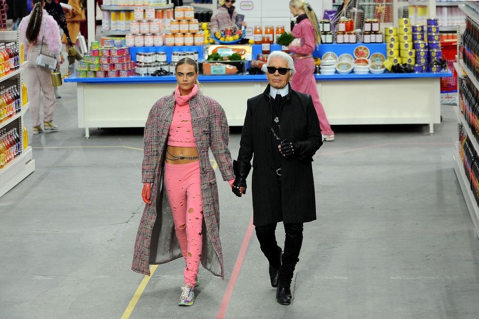 chanel: runway paris fashion week womenswear fall/winter 2014 2015