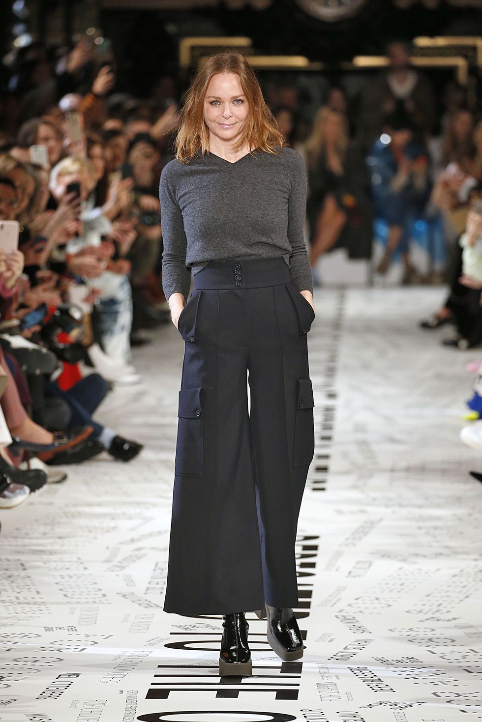 Stella McCartney - Runway - Paris Fashion Week Womenswear Fall/Winter 2019/2020
