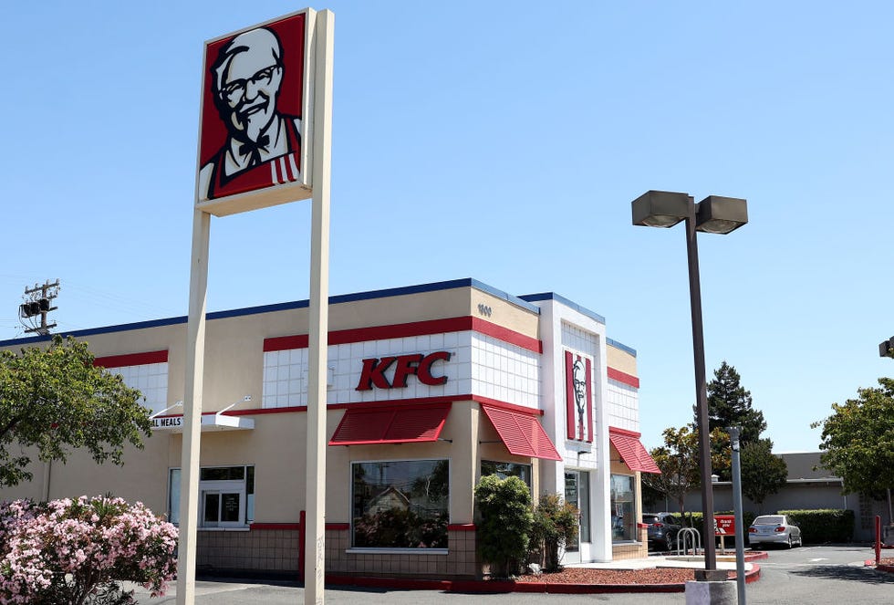 fast food open on thanksgiving