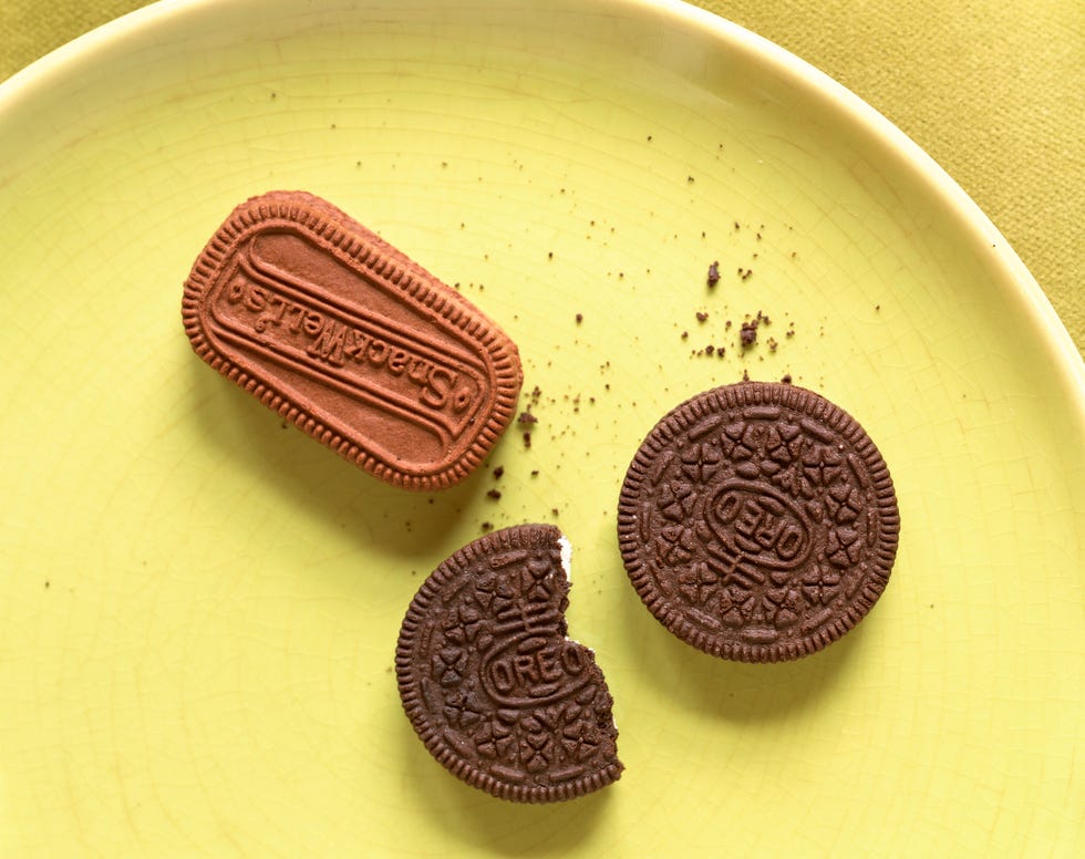 Fat-free cookies on tray