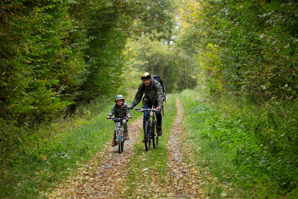 how to teach a kid to ride a bike