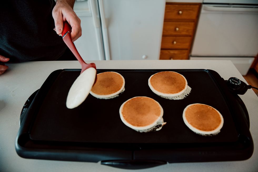 Top 5 Best Stovetop Griddle Review in 2023  for Cooking Pancakes, Eggs,  and Bacon 