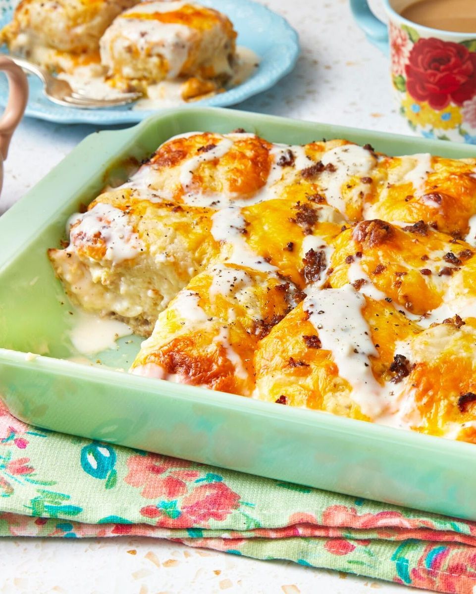 fathers day brunch biscuits and gravy casserole
