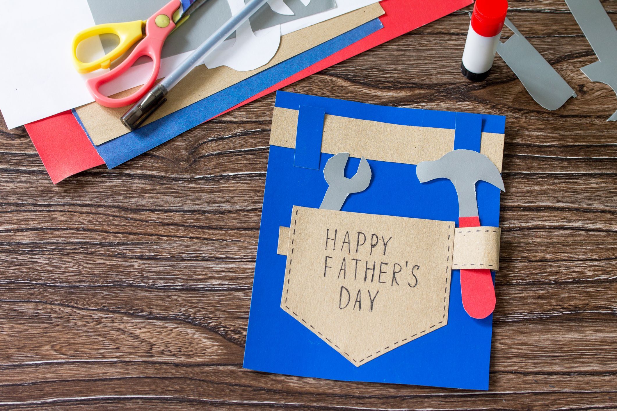 26 Best DIY Fathers Day Gifts 2021  Free Homemade Gift Ideas for Dad