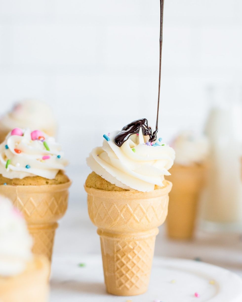 fathers day cupcakes ice cream cone cupcakes