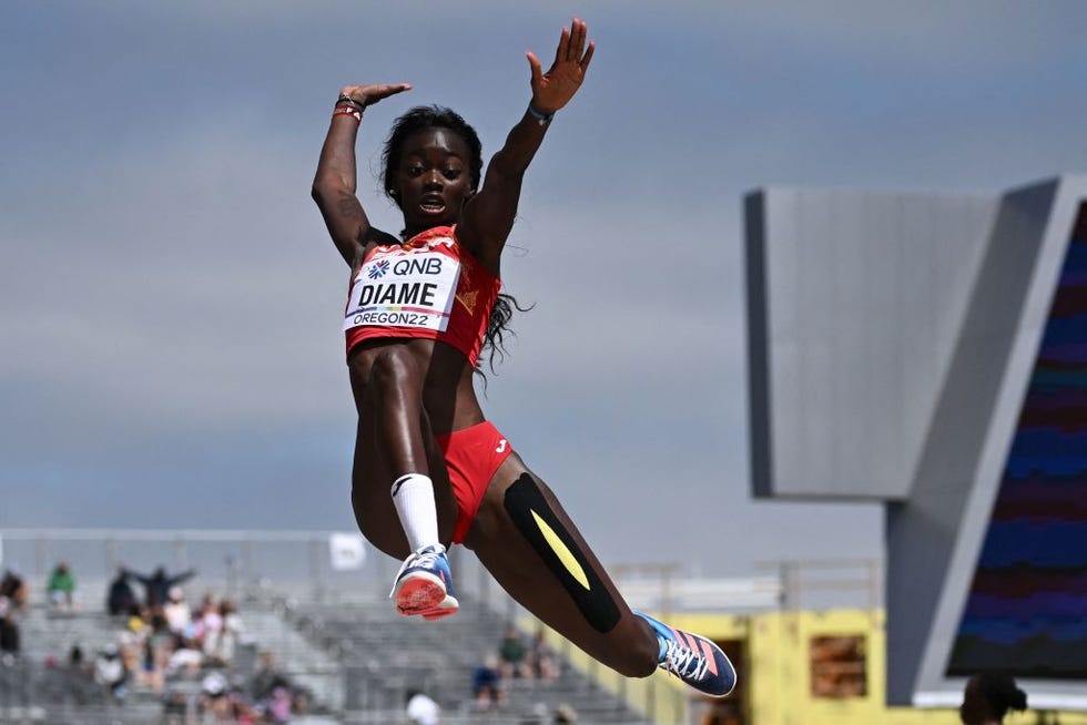 la saltadora de longitud fátima diame, durante la competición de los mundiales de eugene 2022