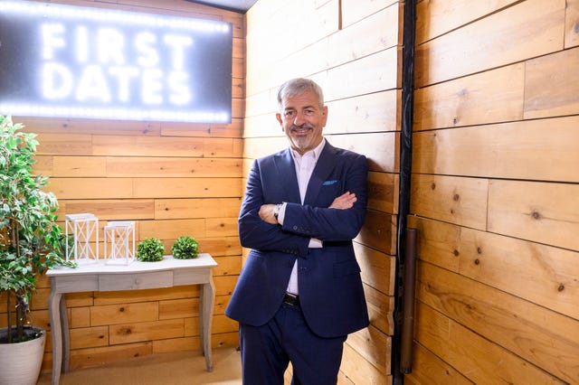 carlos sobera en first dates