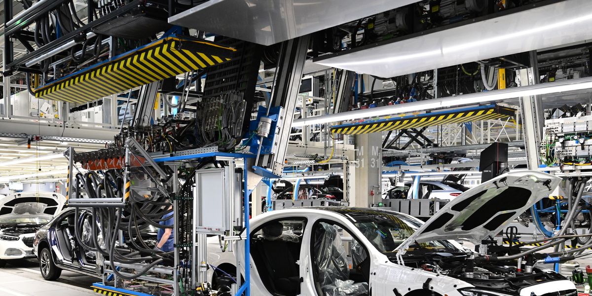 Auto Industry, Consumers Brace for Global Tariff Fallout