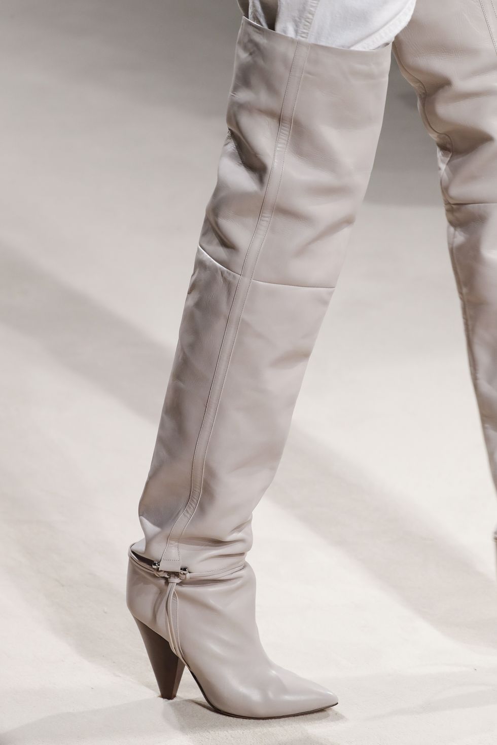 Winter Shoe Trends 2023-2024 - the gray details