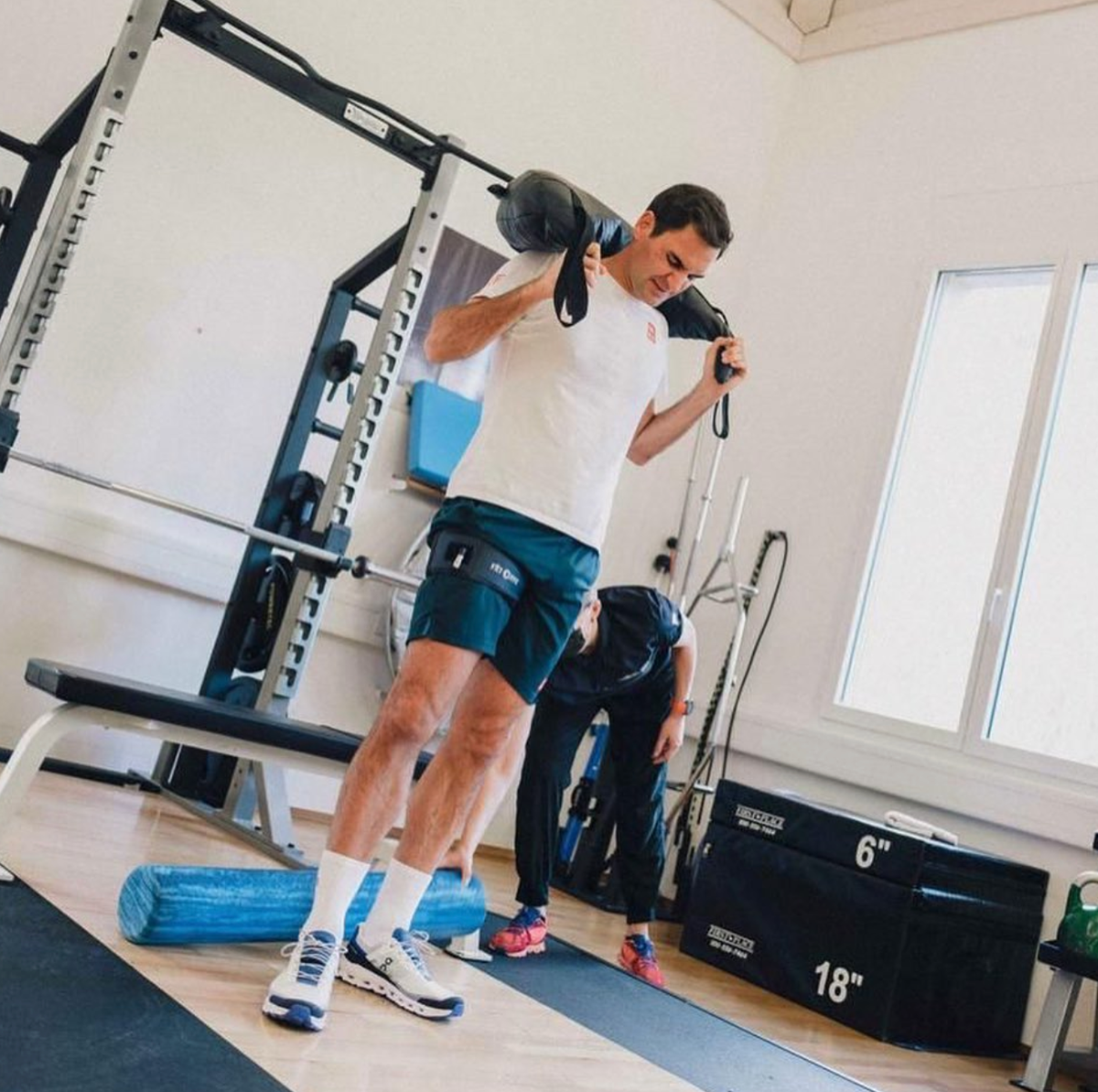 1200px x 900px - Roger Federer Showed Off Strength and Agility in Training Videos