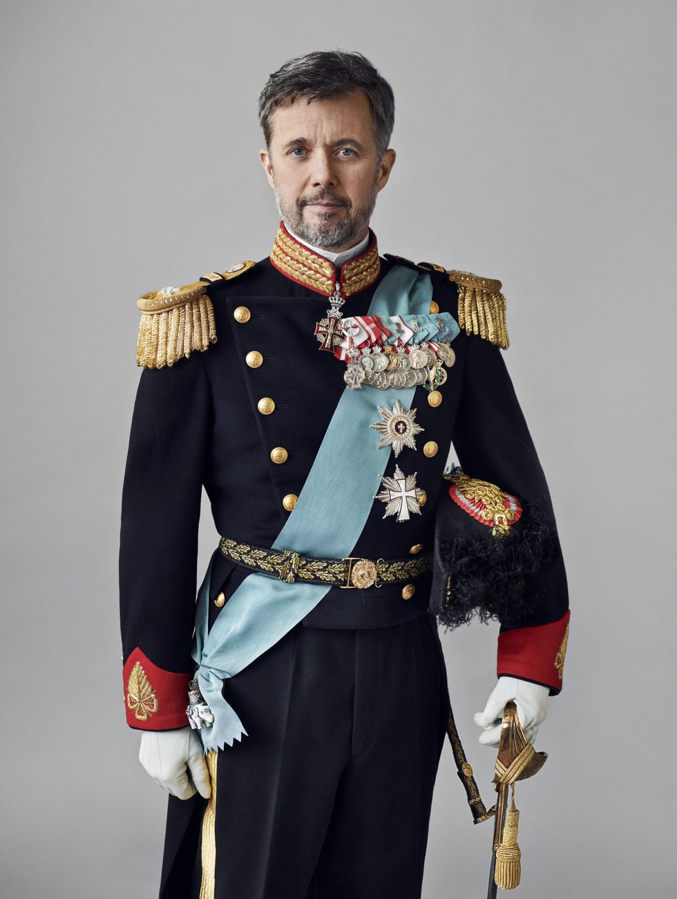 official portrait of crown prince frederik of denmark