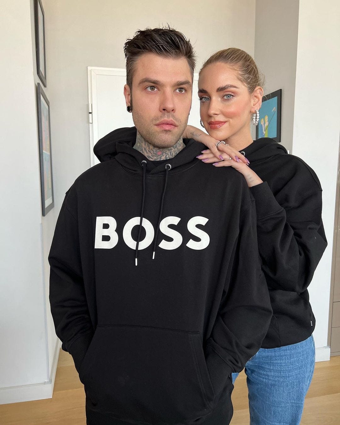 Ferragni, sparisce la fede al dito: la crisi con Fedez continua