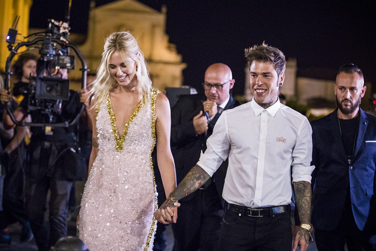 Compleanno Fedez: la festa al supermercato è finita male