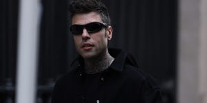 fedez naska litigio