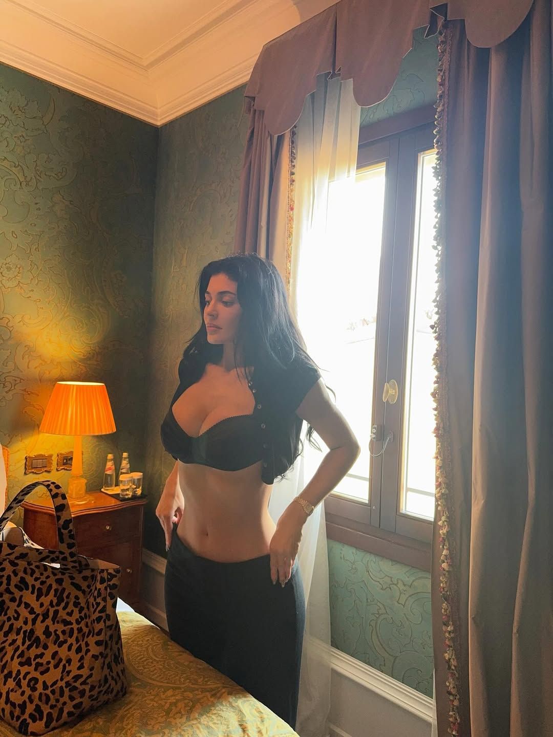 Kylie Jenner's Off-Duty Venice Outfit Includes a Silky Bra and Low-Rise Pants