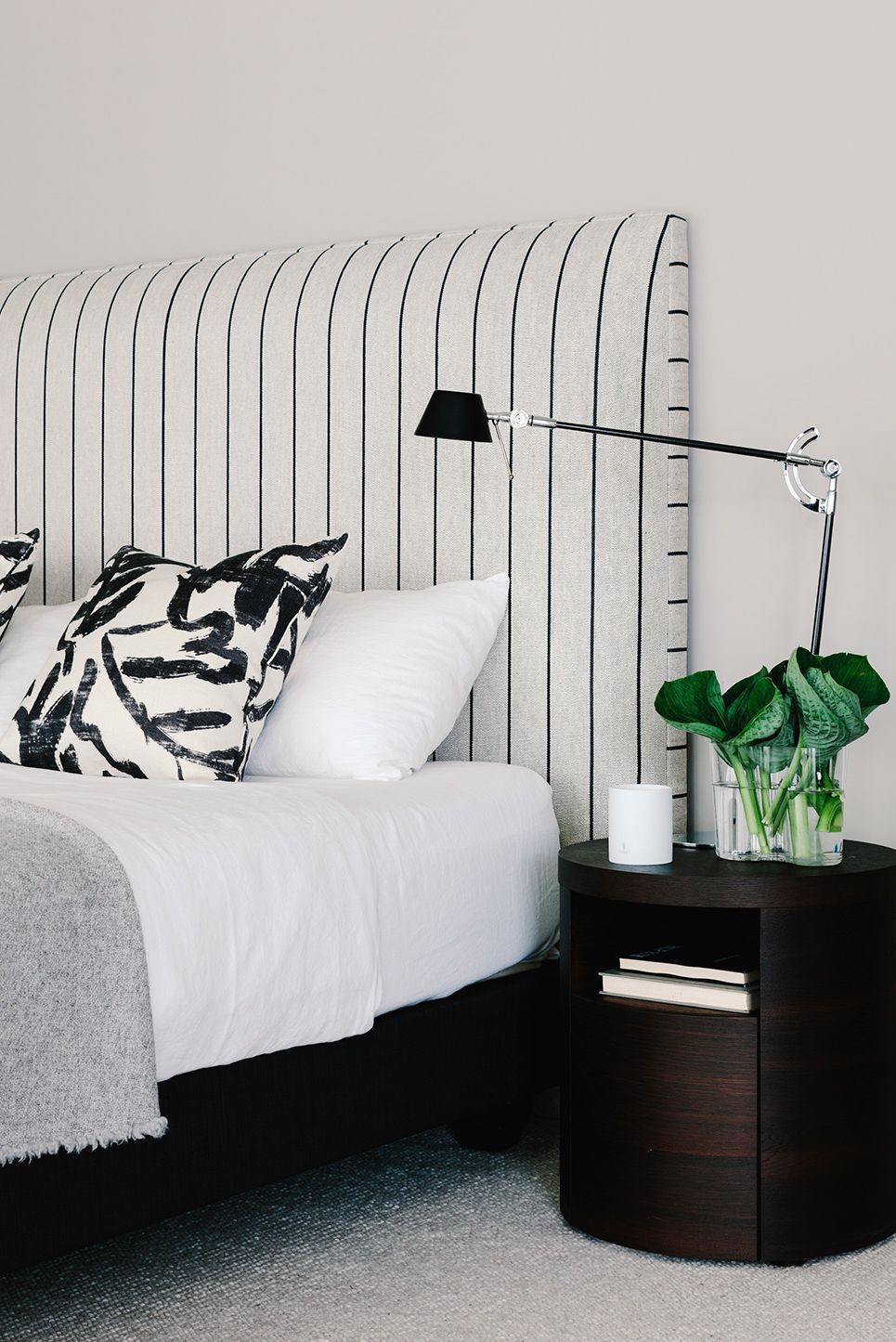 black and white minimalist bedroom