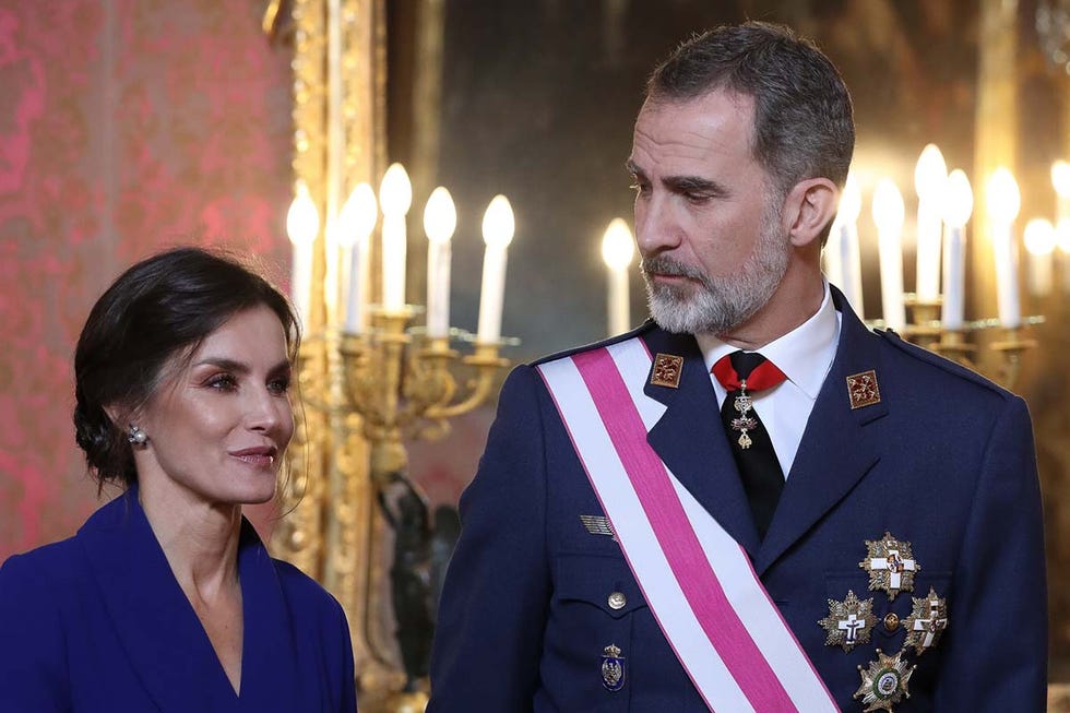 *LOS REYES DE ESPA√ëA EN LA PASCUA MILITAR