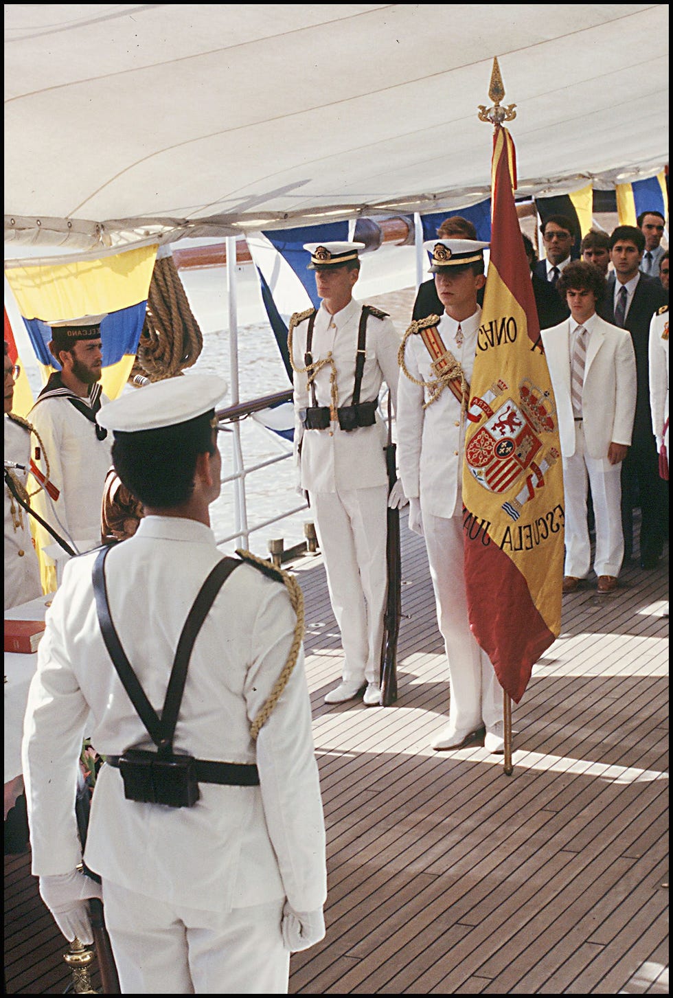 felipe vi en el buque escuela juan sebastian elcano