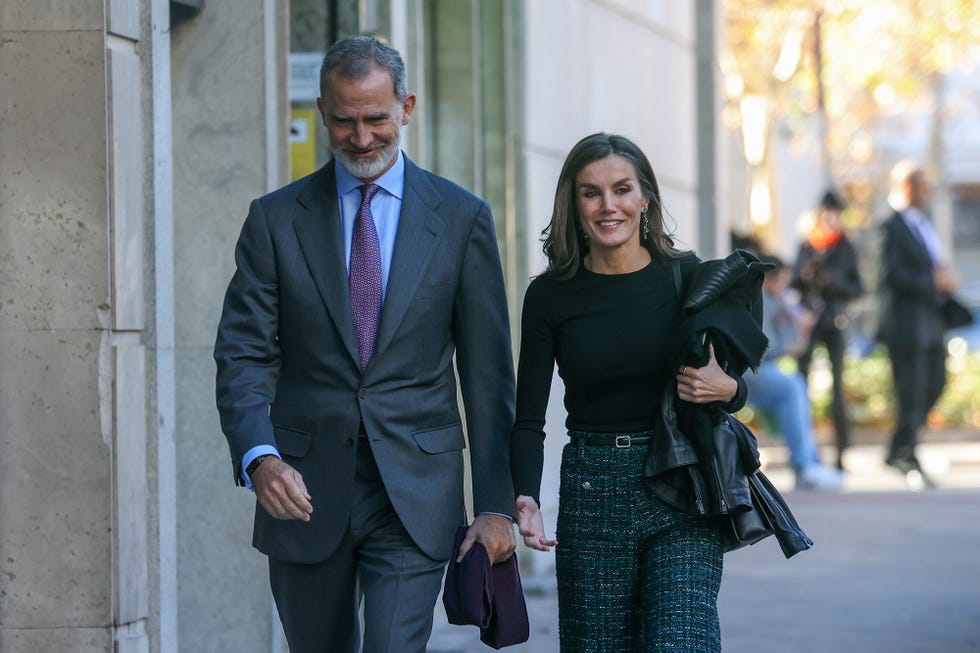 los reyes felipe y letizia acuden a la celebracion del 60 cumpleanos de la infanta elena en madrid