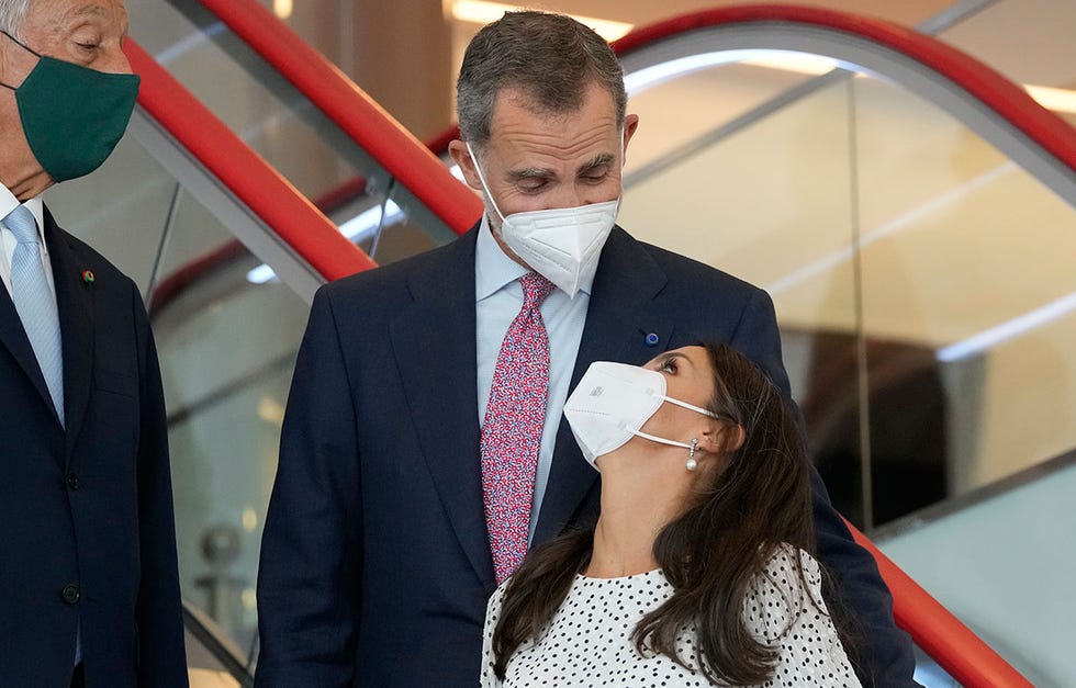 los reyes viajan a cascais para inauguran un centro especializado en el tratamiento del cáncer de páncreas