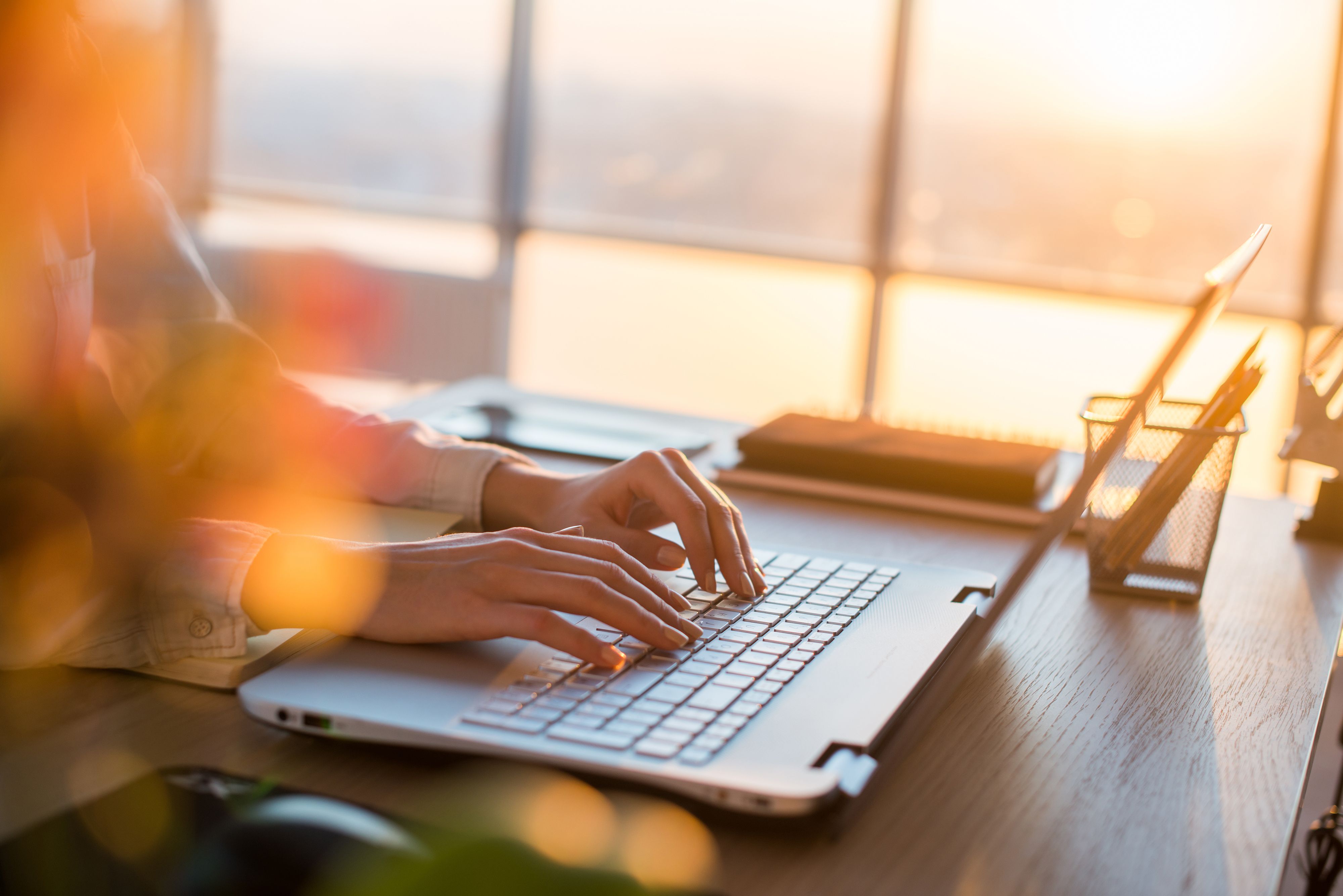 Keeping cool in the workplace and home during the heatwave - 2bm