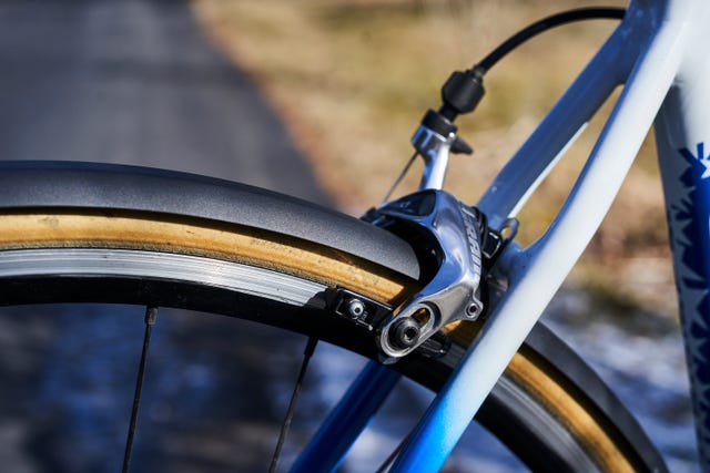 How to Choose and Install Bike Fenders for Wet Weather Rides