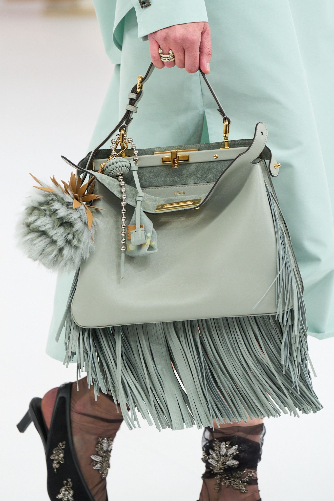 FENDI 25AW SOFT PEEKABOO ダークブラウン レザーバッグ ラージ Peekaboo Soft Large Leather Black | Fendi