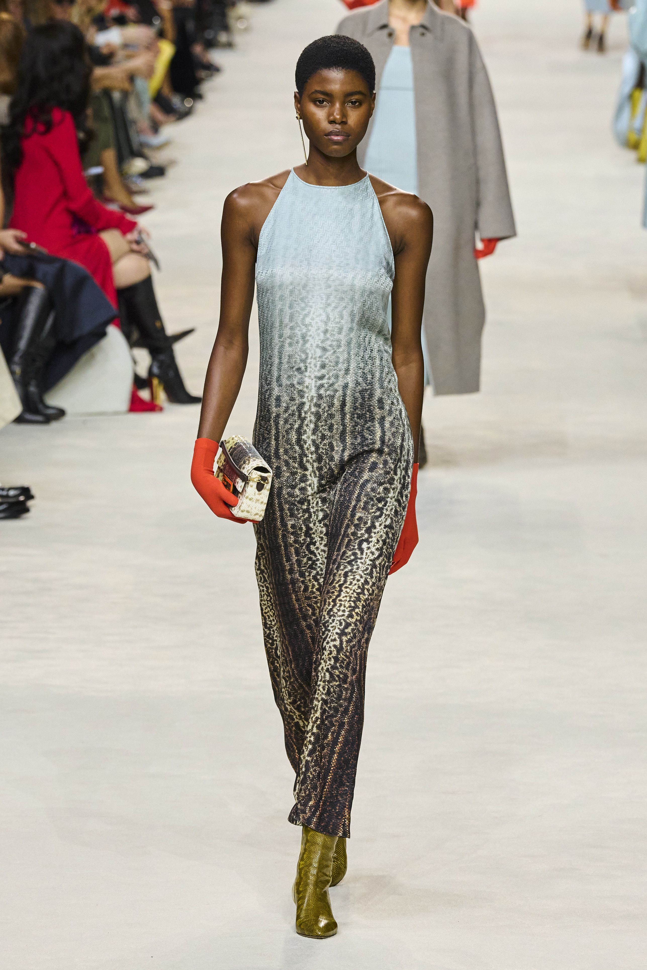 フェンディ(FENDI)2024春夏コレクション | ファッション フェンディ(FENDI)2024春夏コレクション | ファッション