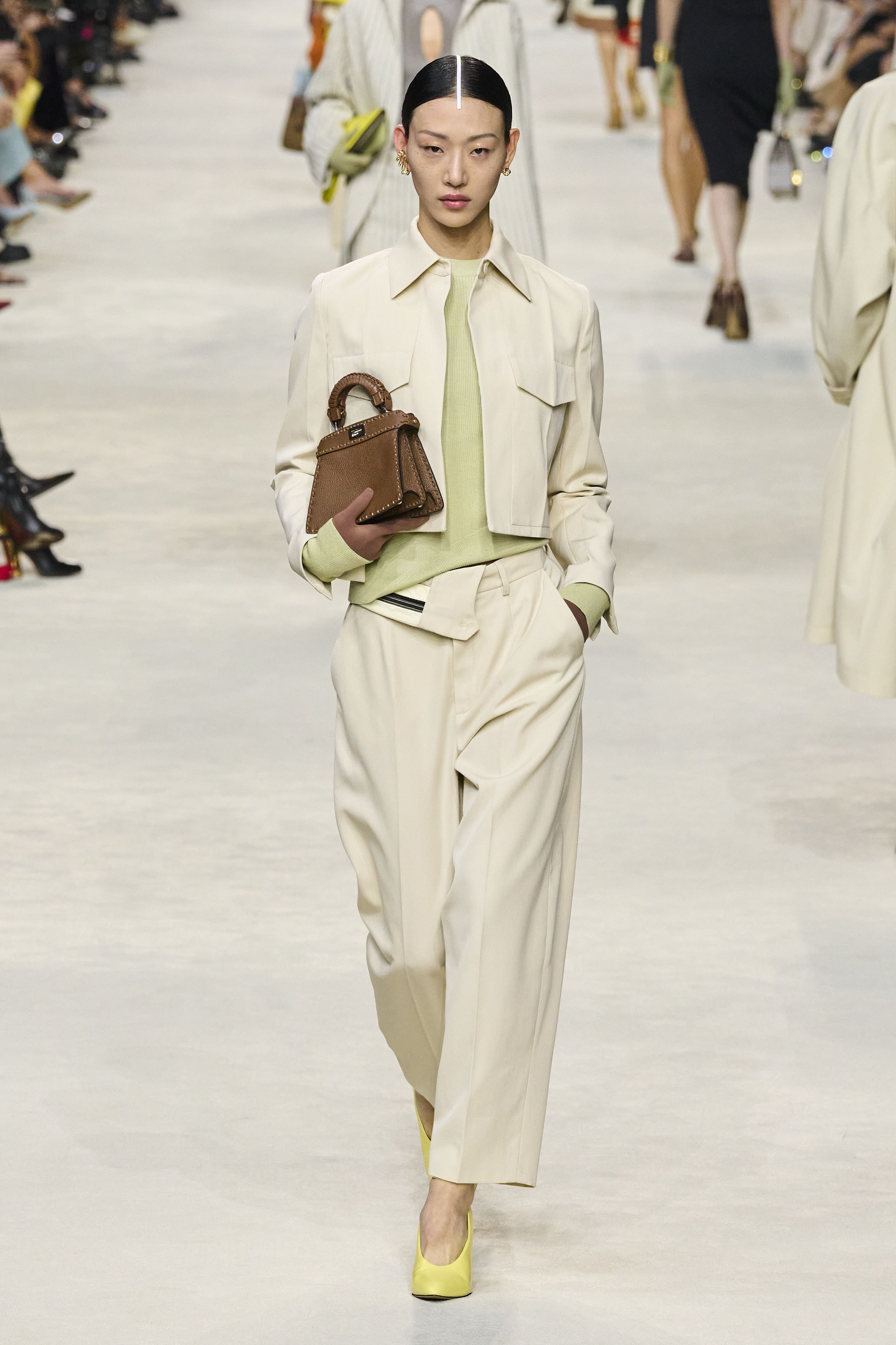 フェンディ(FENDI)2024春夏コレクション | ファッション フェンディ(FENDI)2024春夏コレクション | ファッション