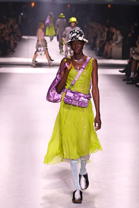 spring 2023 bag trends