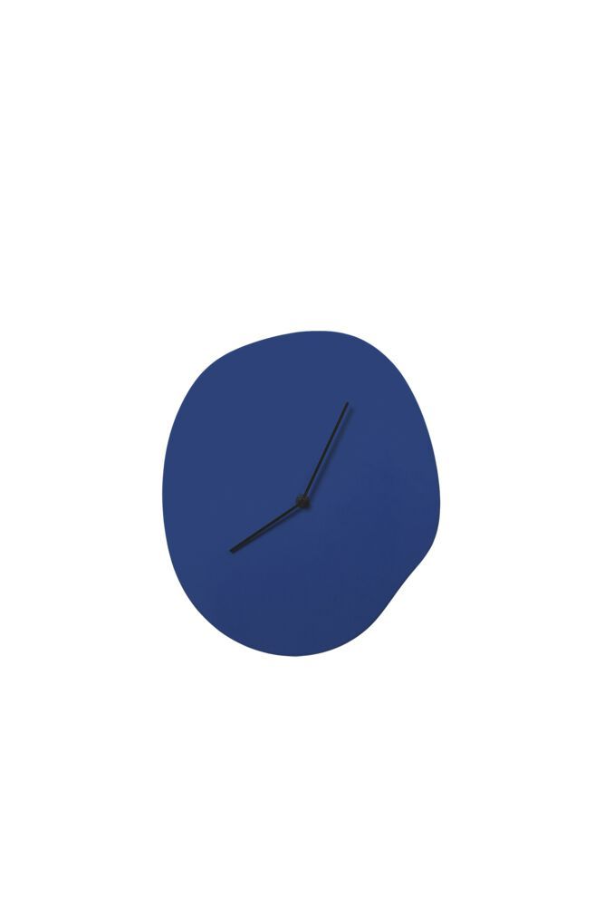 Eleven chic clocks to keep you bang on time